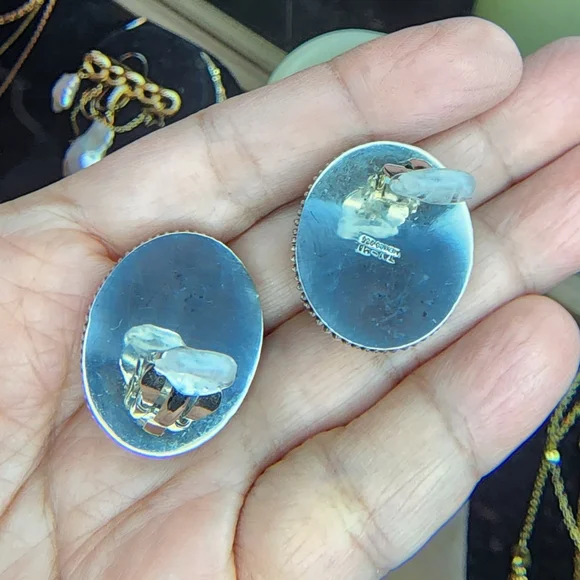 925 Silver and Blue Oval Earrings SODALITE STONE - Picture 2 of 4